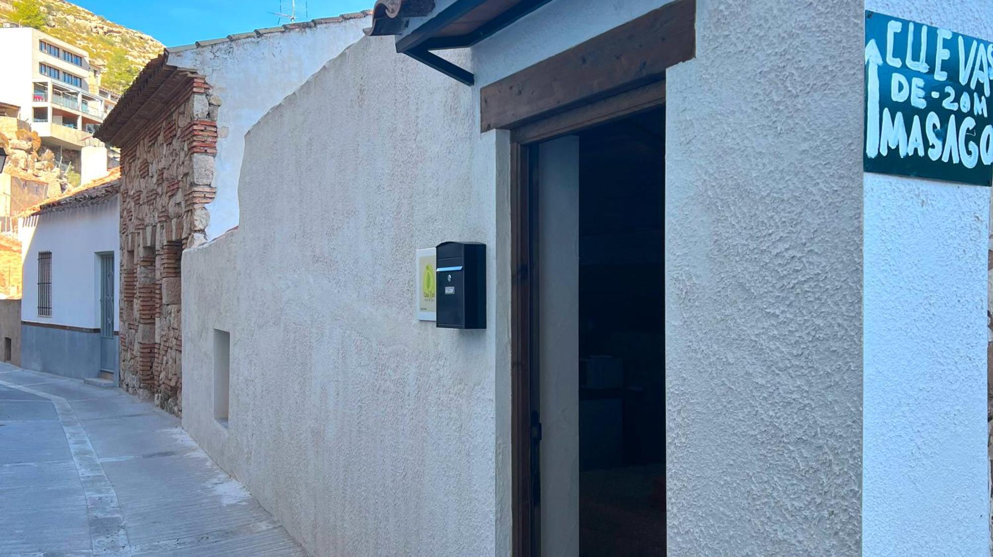 Estudio O Apartamento Toni Alcala del Jucar Esterno foto